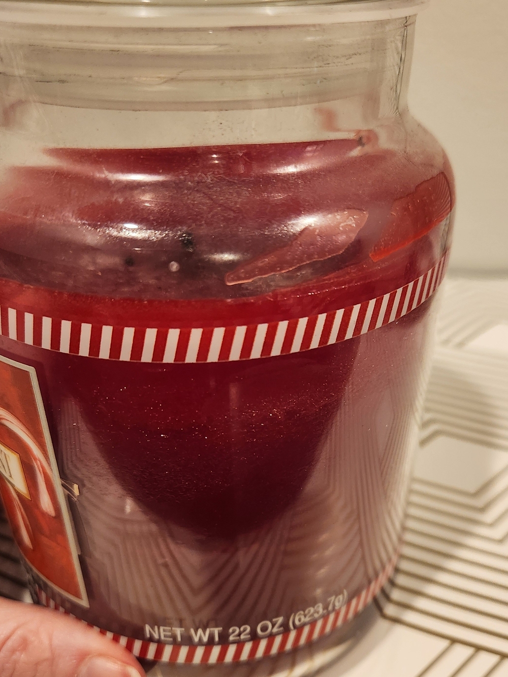 YANKEE CANDLE Cranberry Peppermint Large Jar Candle **RETIRED** - Picture 2 of 2